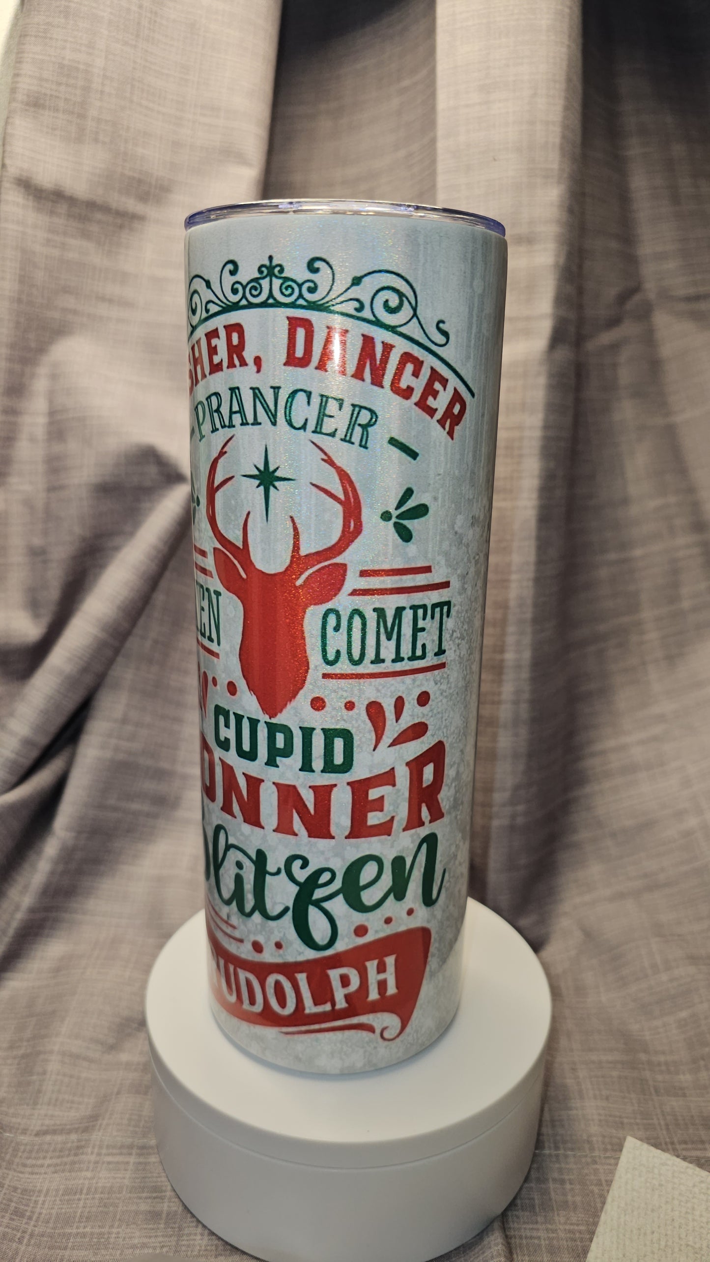 Beautiful Christmas Reindeer Insulated Travel Mug
